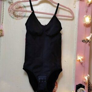 Heyshape (S) Booty Pop Body Shaper Bodysuit